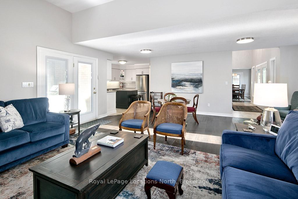 Photo 7 of 12 Georgian Meadows Drive, Collingwood — HOMEH