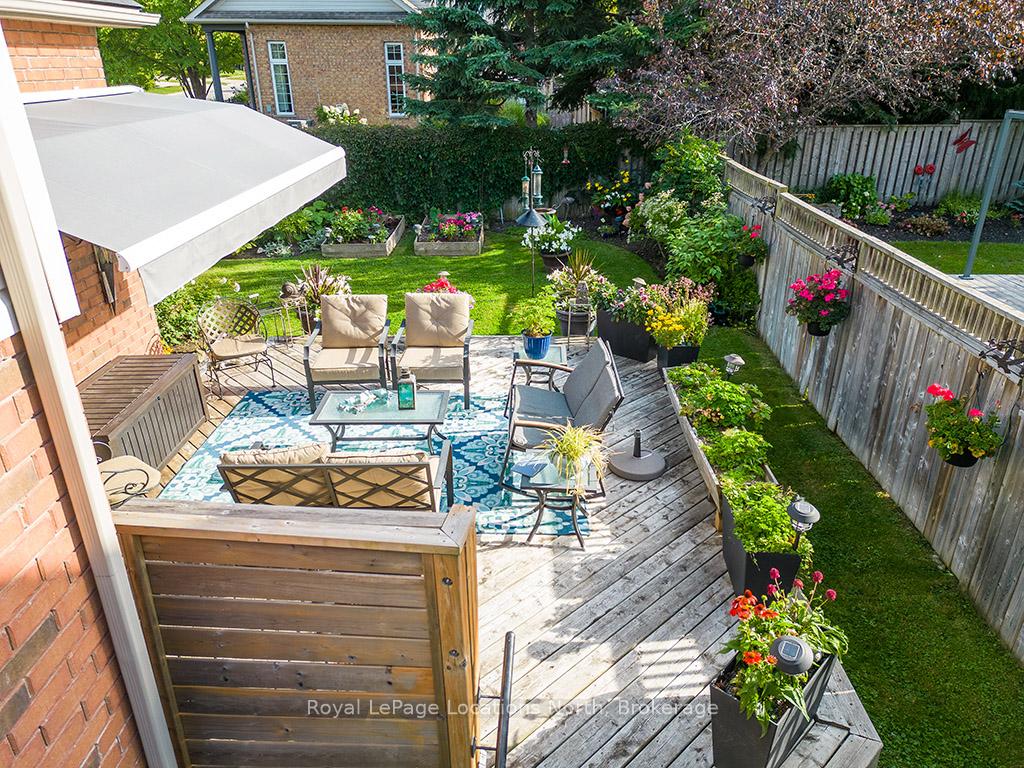Photo 16 of 12 Georgian Meadows Drive, Collingwood — HOMEH