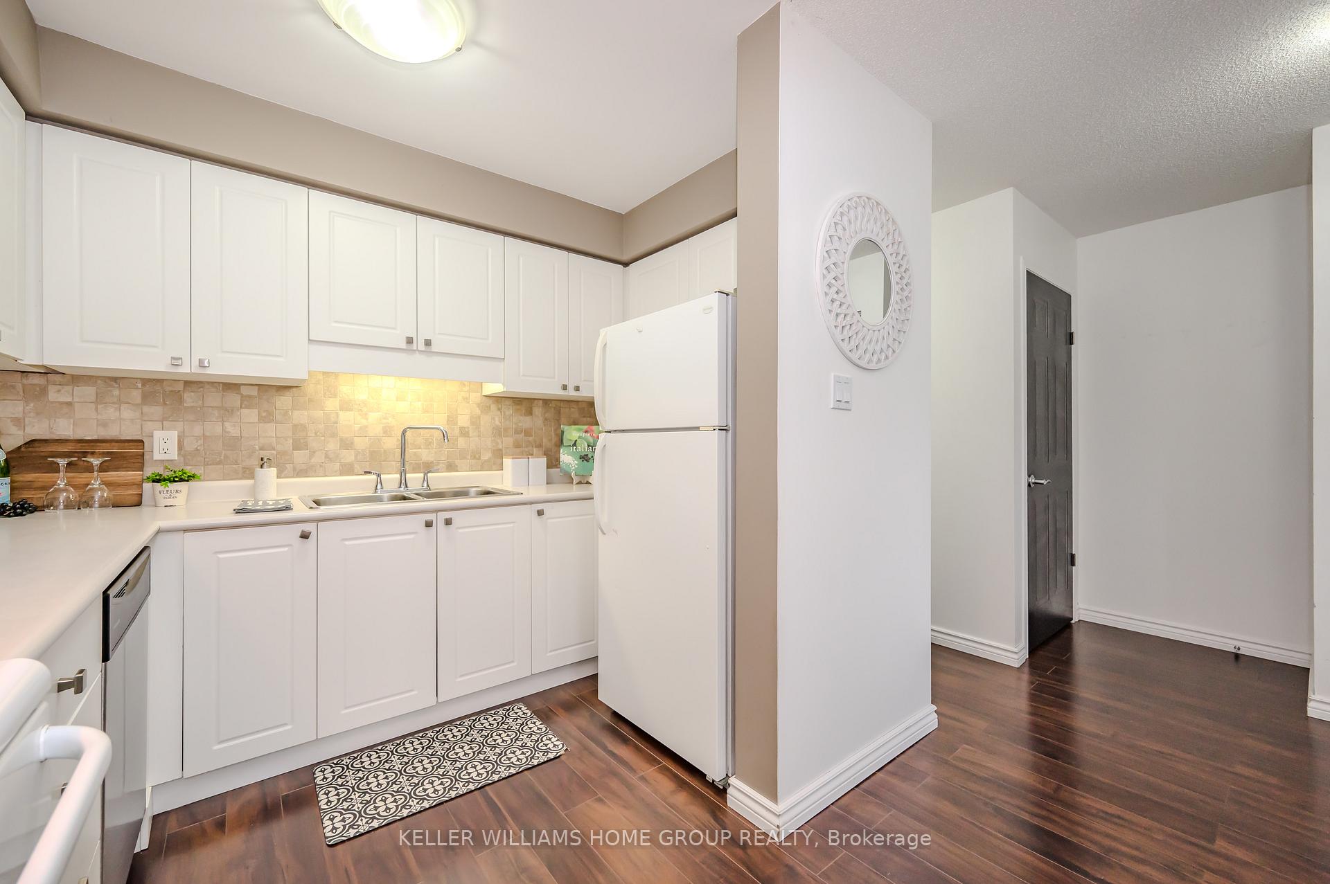 Photo 14 of Unit 77, 920 Edinburgh Road S, Guelph, Kortright West — HOMEH