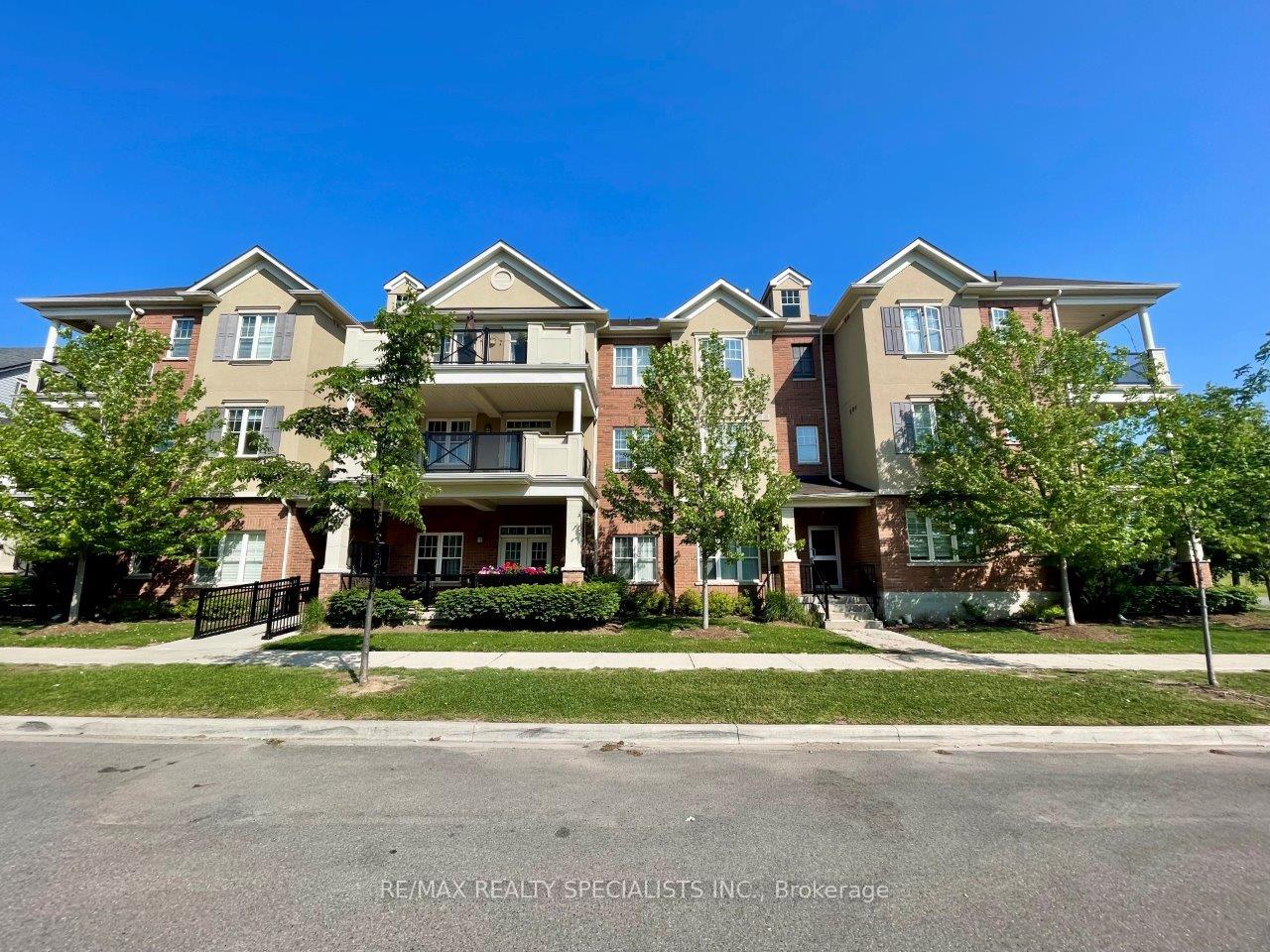 Front of Unit 302, 277 Gatwick Drive