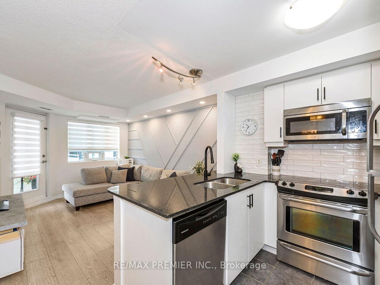 Photo 9 of Unit 313, 7730 Kipling Avenue, Vaughan, Vaughan Grove — HOMEH
