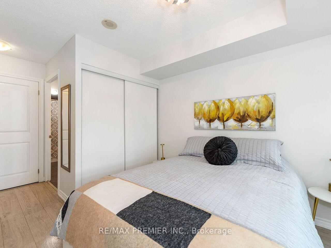 Photo 31 of Unit 313, 7730 Kipling Avenue, Vaughan, Vaughan Grove — HOMEH
