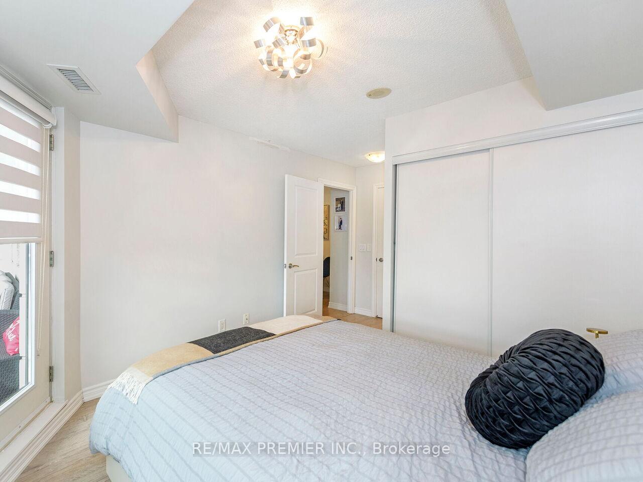 Photo 32 of Unit 313, 7730 Kipling Avenue, Vaughan, Vaughan Grove — HOMEH