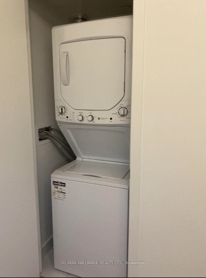 Photo 15 of Unit 1505, 120 Varna Drive, Toronto, Englemount-Lawrence — HOMEH