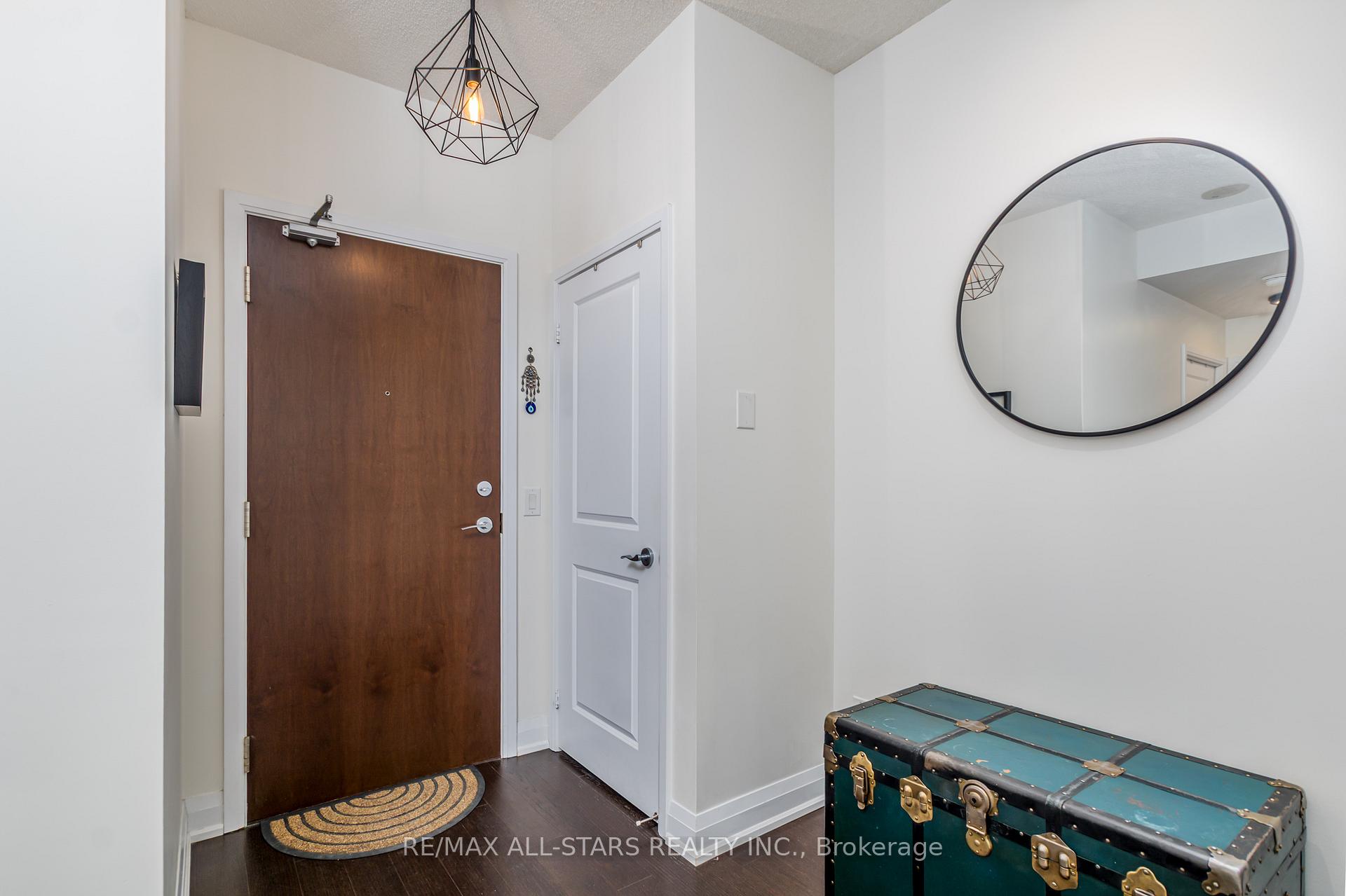 Photo 4 of Unit 911, 9582 Markham Road, Markham, Wismer — HOMEH