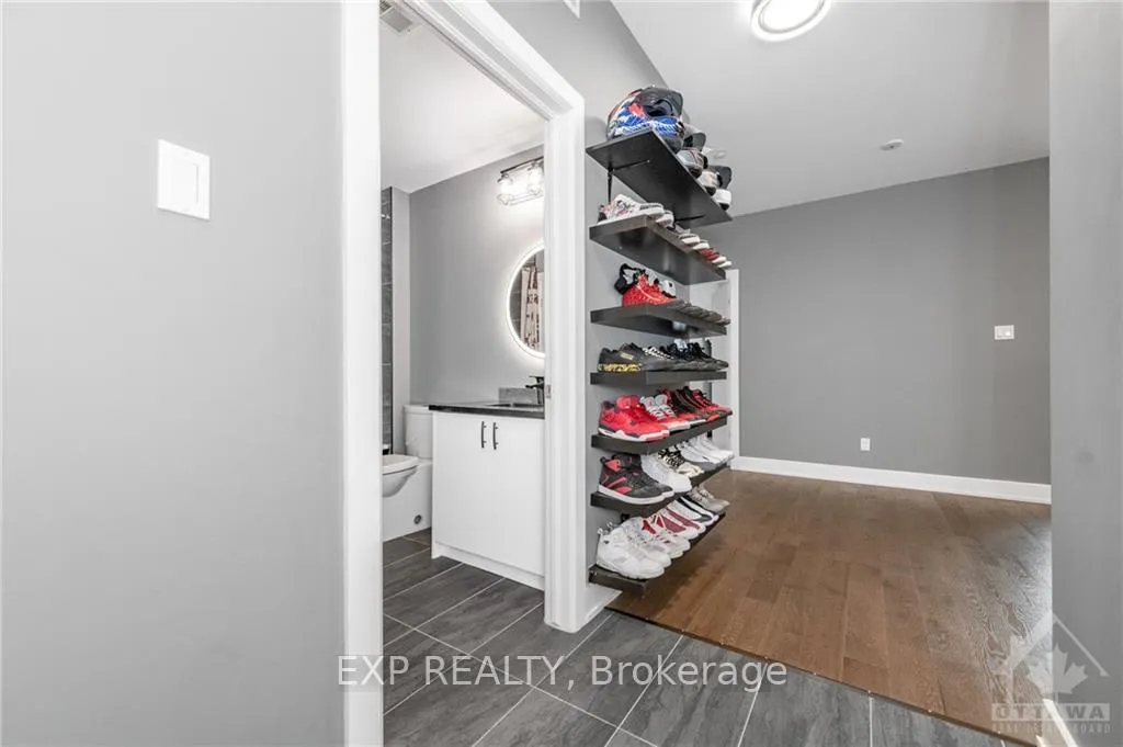 Photo 4 of Unit 203, 615 Longfields Drive, Ottawa, Barrhaven - Longfields — HOMEH
