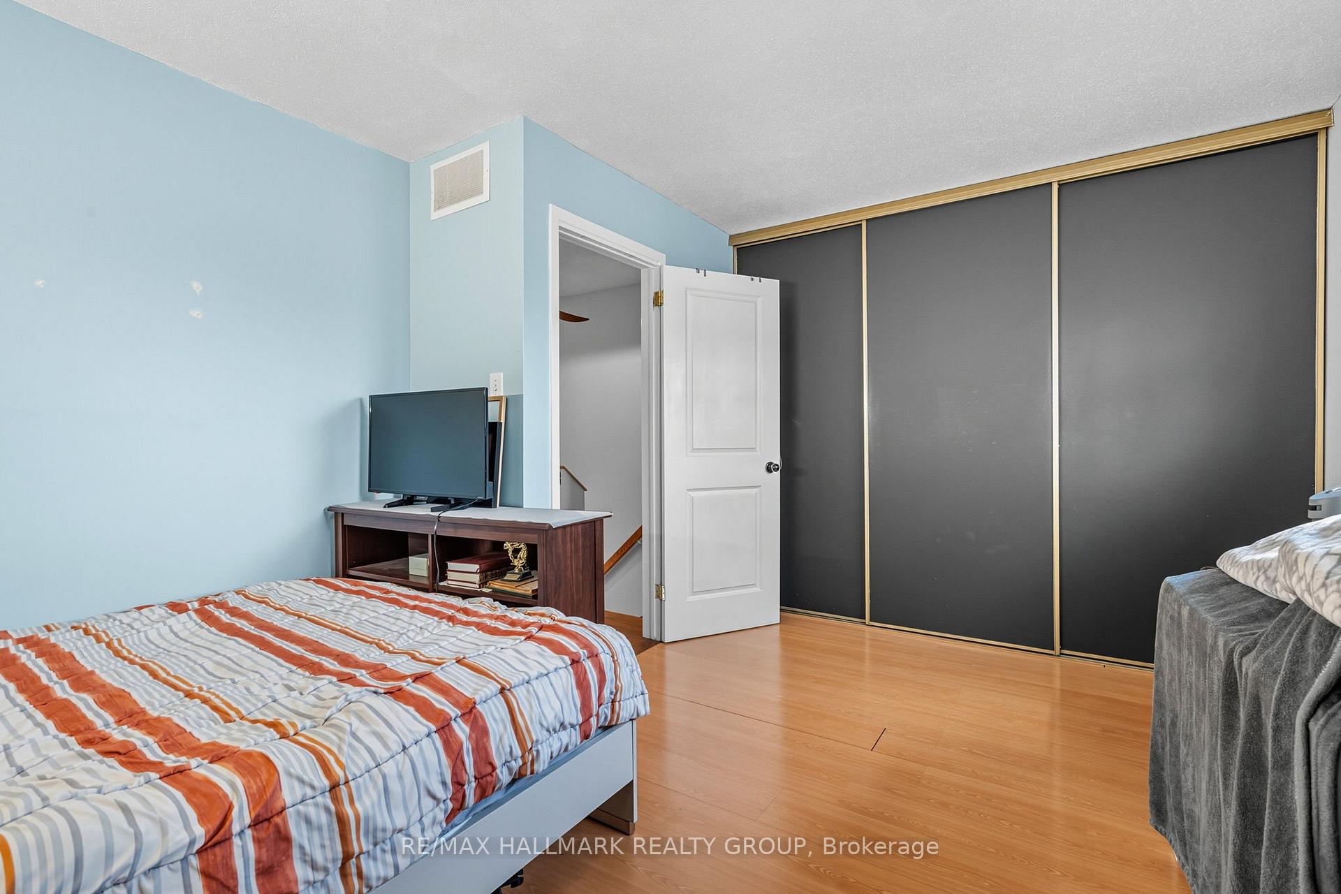 Photo 17 of Unit 43, 80 Bentbrook Crescent, Ottawa, Barrhaven - Heritage Park — HOMEH