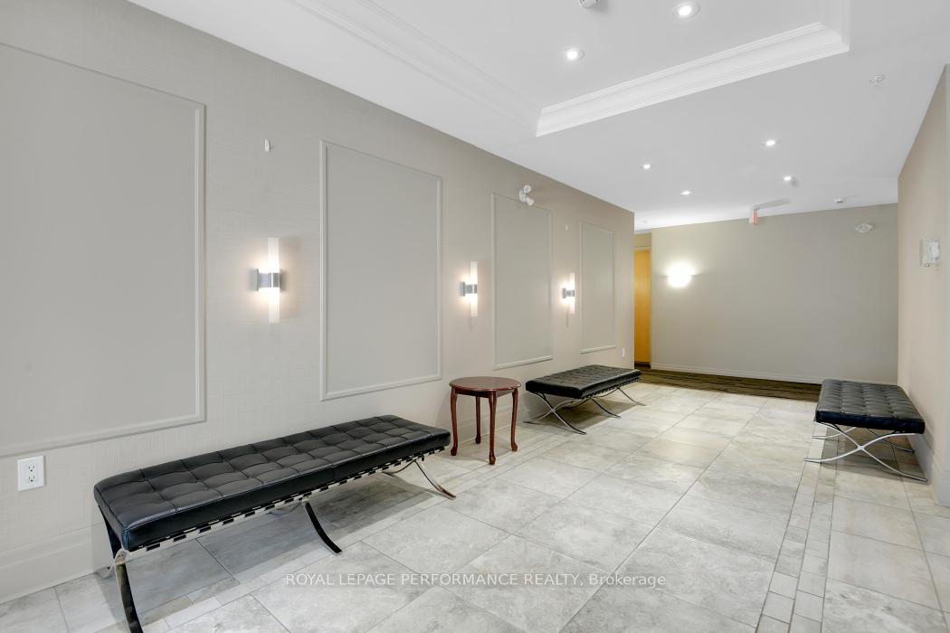 Photo 3 of Unit 401, 200 Winterfell, Ottawa, Hunt Club Park — HOMEH