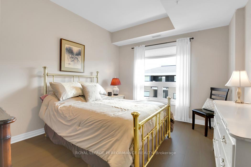 Photo 18 of Unit 401, 200 Winterfell, Ottawa, Hunt Club Park — HOMEH