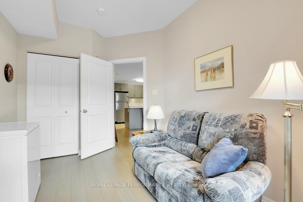 Photo 25 of Unit 401, 200 Winterfell, Ottawa, Hunt Club Park — HOMEH