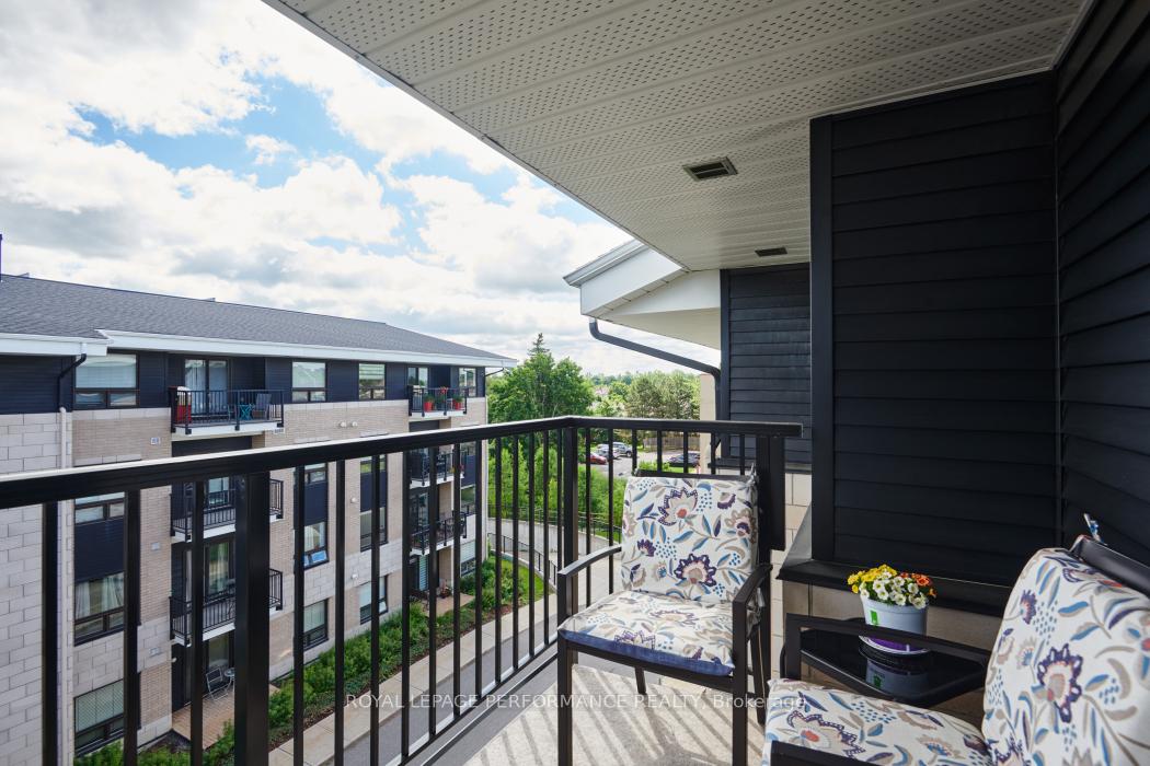 Photo 30 of Unit 401, 200 Winterfell, Ottawa, Hunt Club Park — HOMEH