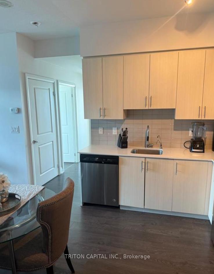 Photo 8 of Unit 502, 3700 Highway 7, Vaughan, Vaughan Corporate Centre — HOMEH