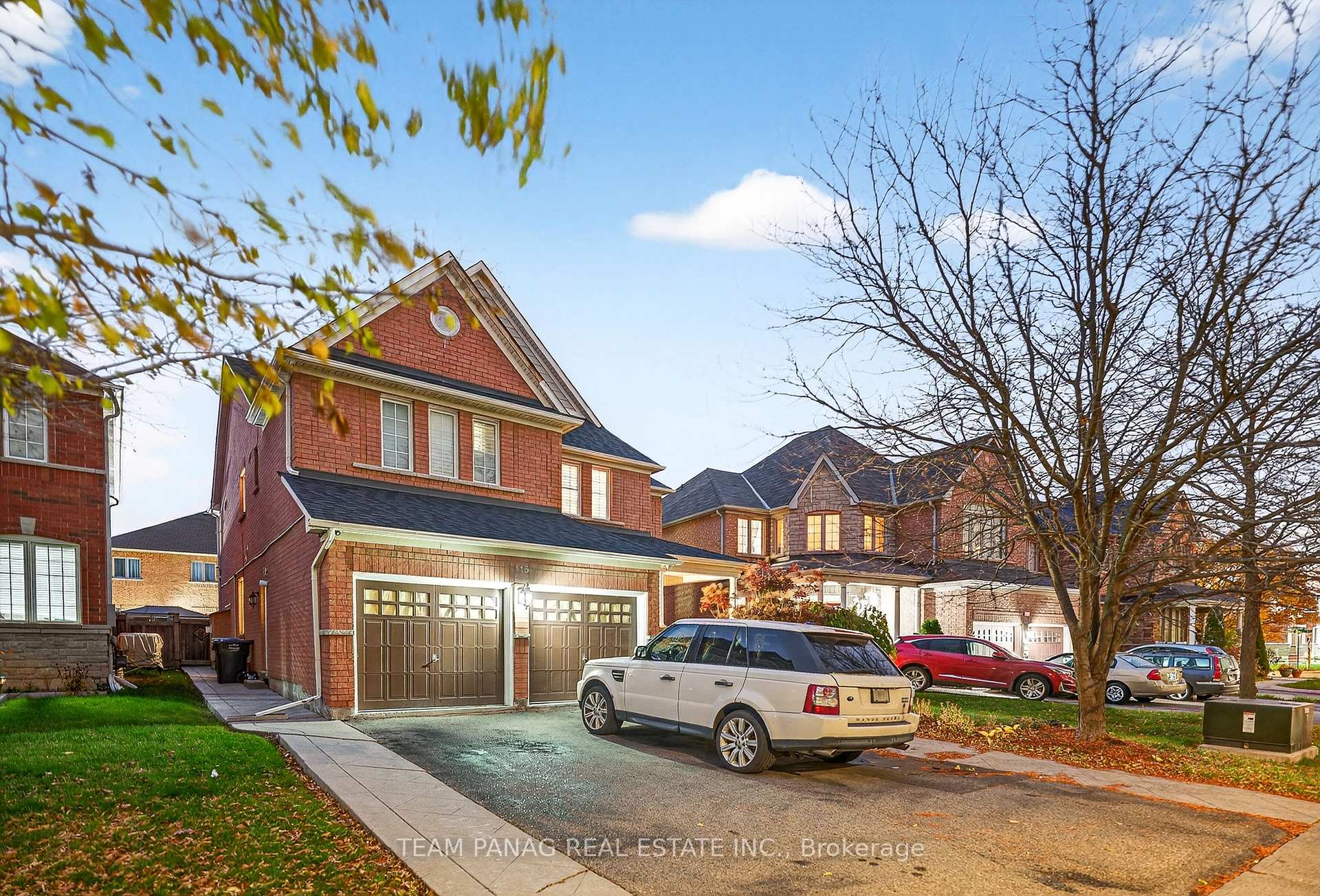 Photo 2 of 115 Long Meadow Road, Brampton, Bram East — HOMEH
