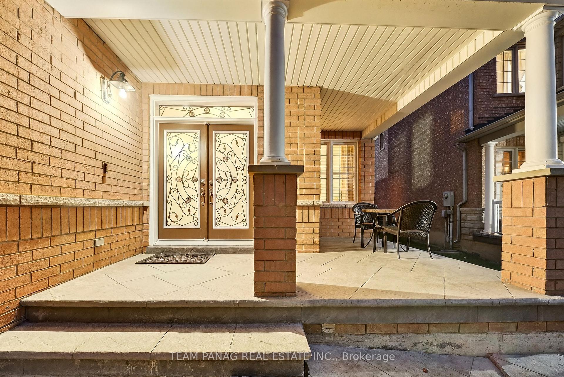 Photo 11 of 115 Long Meadow Road, Brampton, Bram East — HOMEH