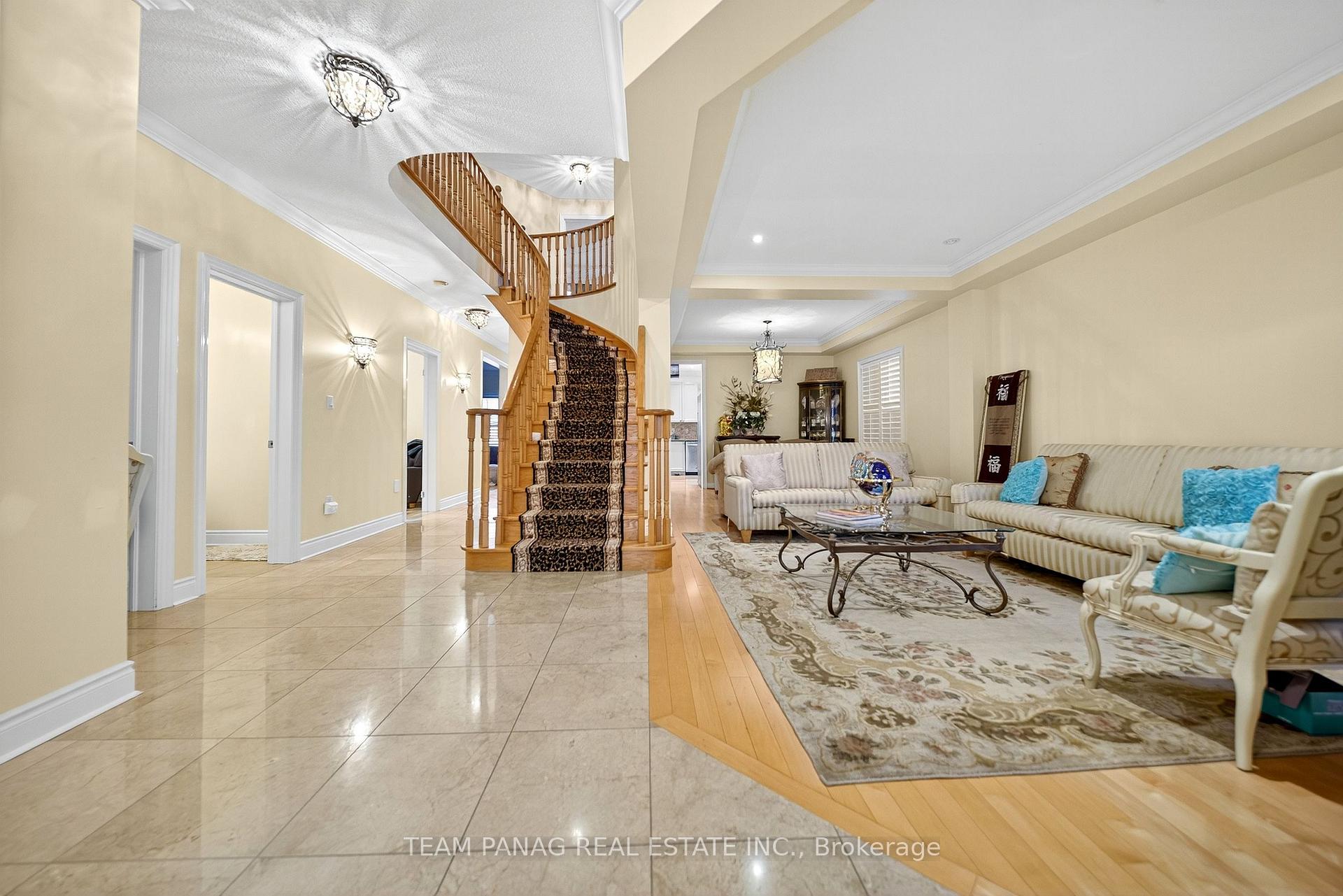 Photo 4 of 115 Long Meadow Road, Brampton, Bram East — HOMEH