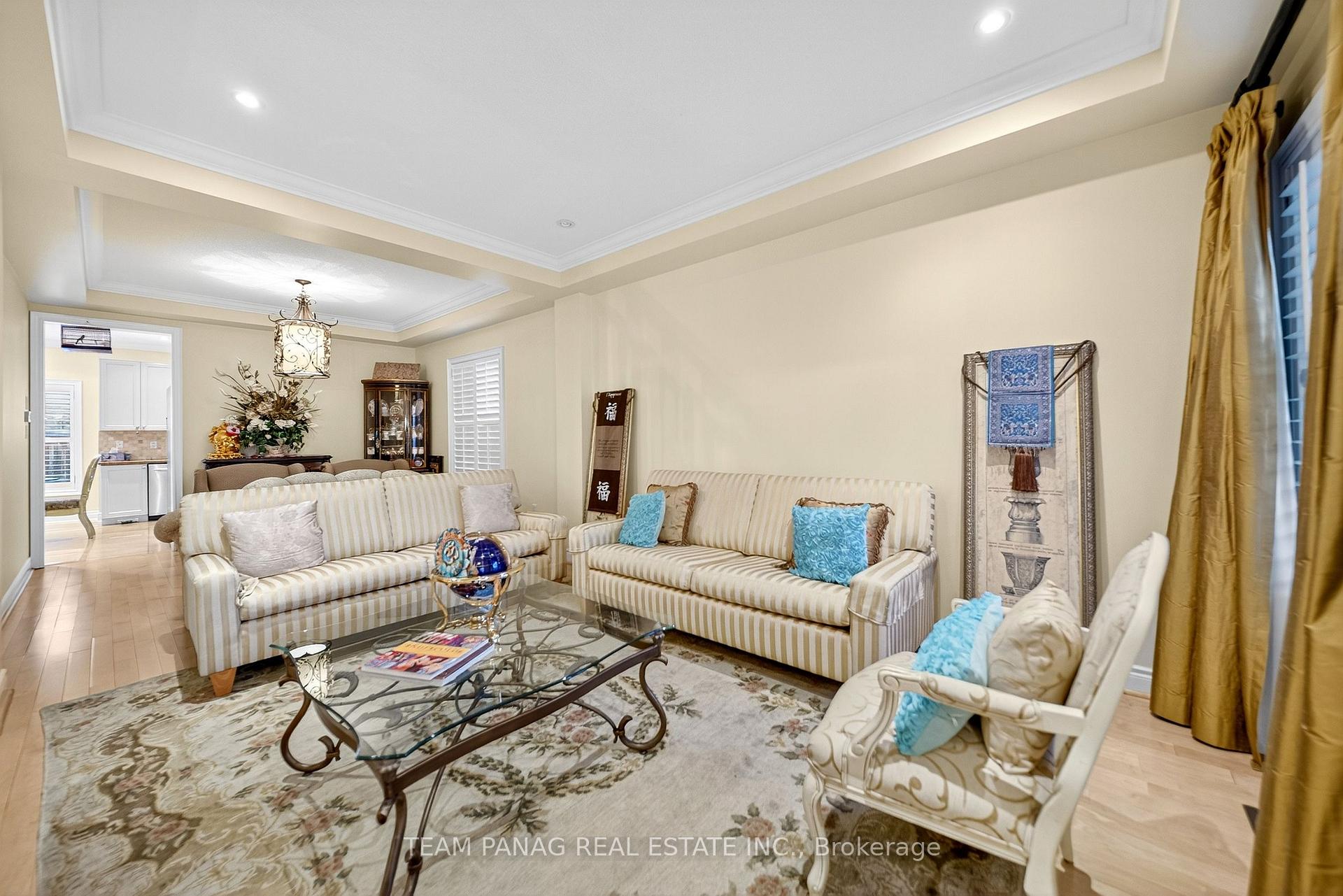 Photo 5 of 115 Long Meadow Road, Brampton, Bram East — HOMEH