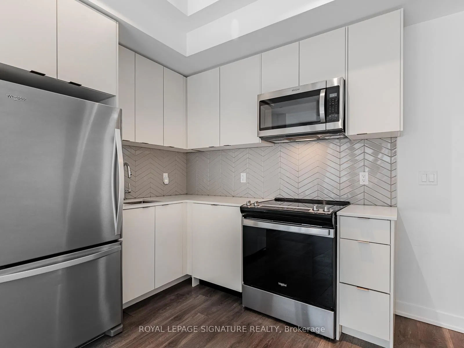 Photo 14 of Unit 183F, 1608 Charles Street, Whitby, Port Whitby — HOMEH