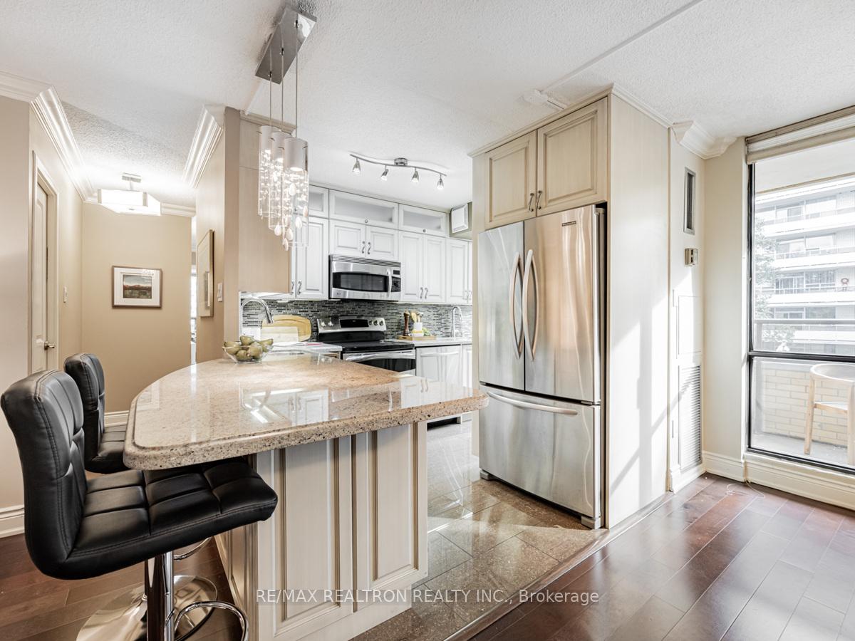 Photo 12 of Unit 404, 22 Shallmar Boulevard, Toronto, Forest Hill North — HOMEH