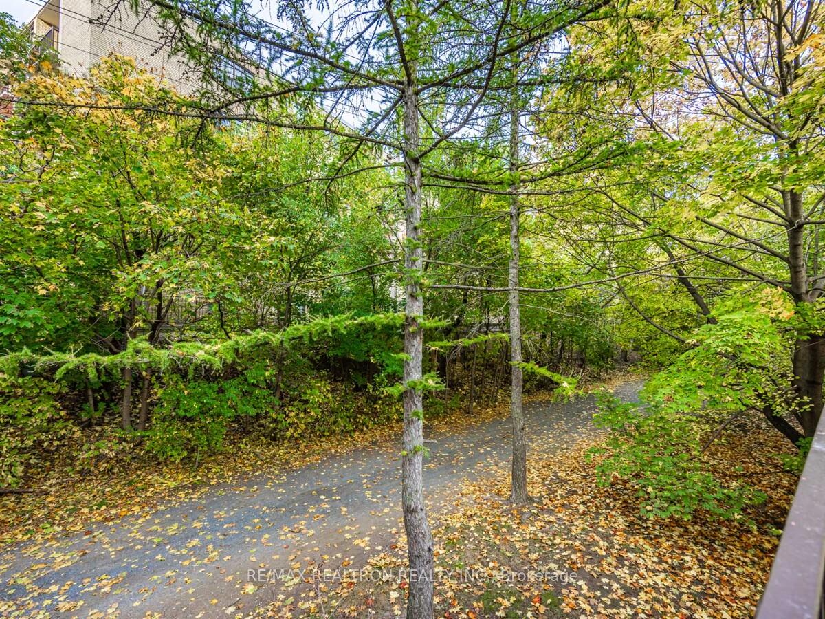 Photo 24 of Unit 404, 22 Shallmar Boulevard, Toronto, Forest Hill North — HOMEH