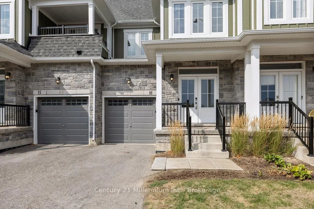 Photo 2 of Unit 16, 218 Crosswinds Boulevard, Blue Mountains — HOMEH