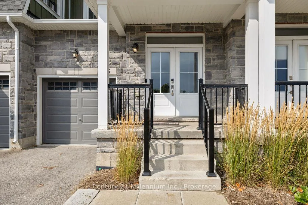 Photo 3 of Unit 16, 218 Crosswinds Boulevard, Blue Mountains — HOMEH