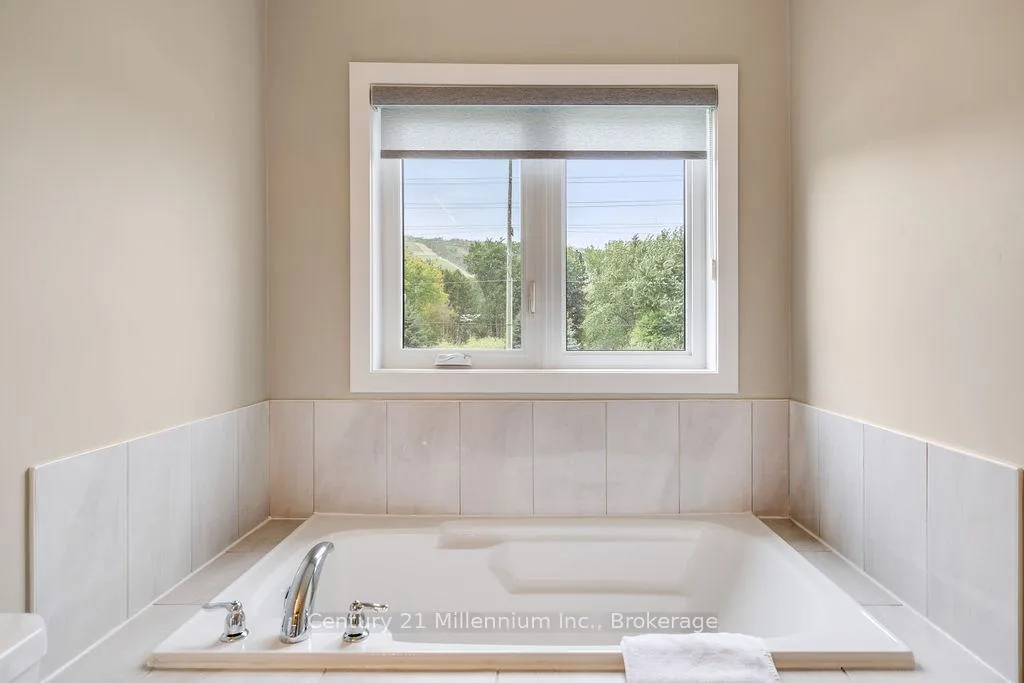 Photo 25 of Unit 16, 218 Crosswinds Boulevard, Blue Mountains — HOMEH