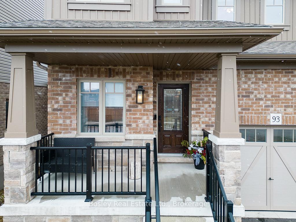 Photo 4 of 93 Archer Avenue E, Collingwood — HOMEH