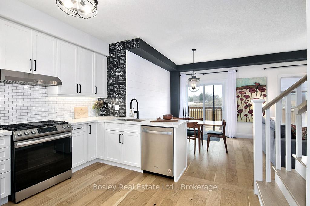 Photo 8 of 93 Archer Avenue E, Collingwood — HOMEH