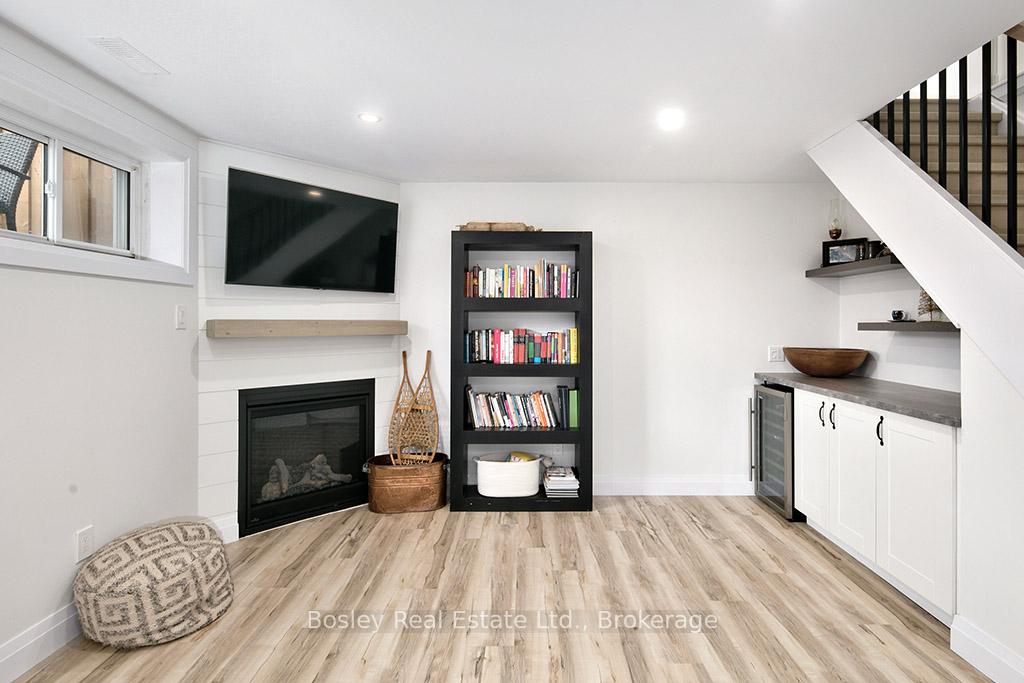 Photo 28 of 93 Archer Avenue E, Collingwood — HOMEH