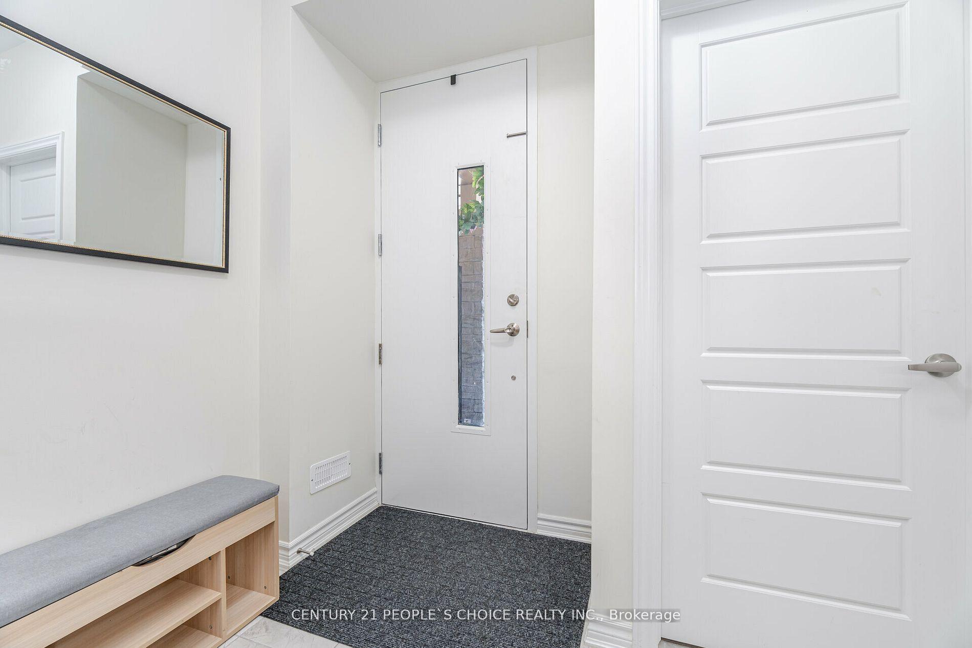Photo 3 of Unit 504, 1034 Reflection Place, Pickering, Rural Pickering — HOMEH