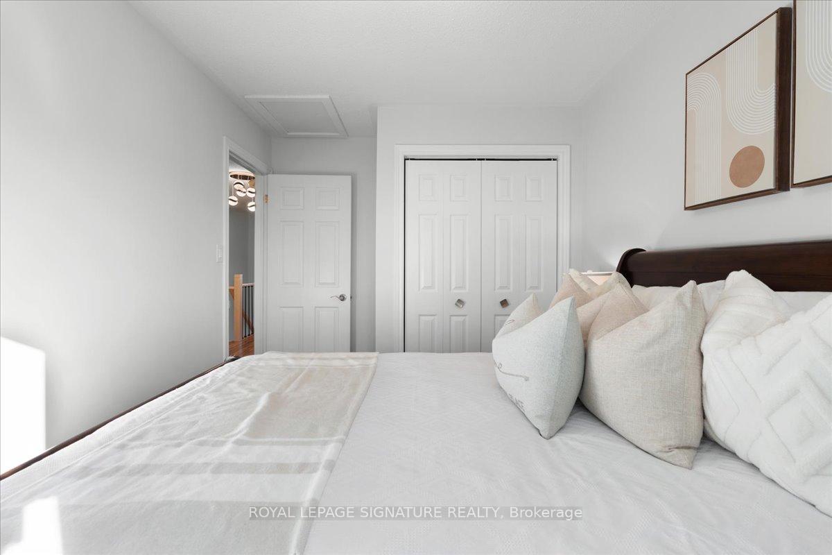 Photo 35 of Unit 11, 384 Limeridge Road E, Hamilton, Bruleville — HOMEH