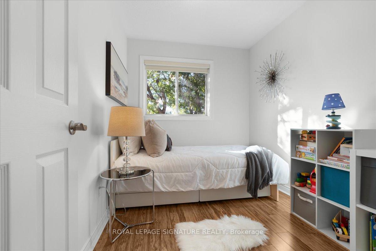 Photo 37 of Unit 11, 384 Limeridge Road E, Hamilton, Bruleville — HOMEH