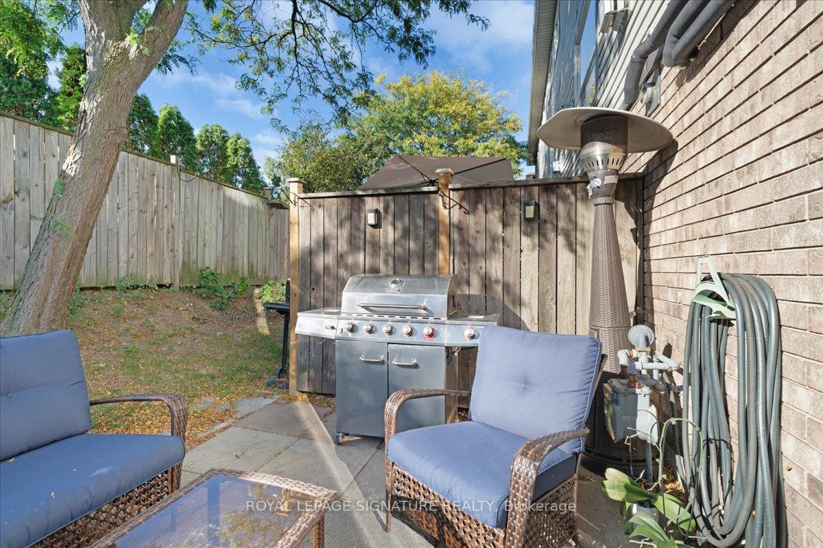 Photo 40 of Unit 11, 384 Limeridge Road E, Hamilton, Bruleville — HOMEH