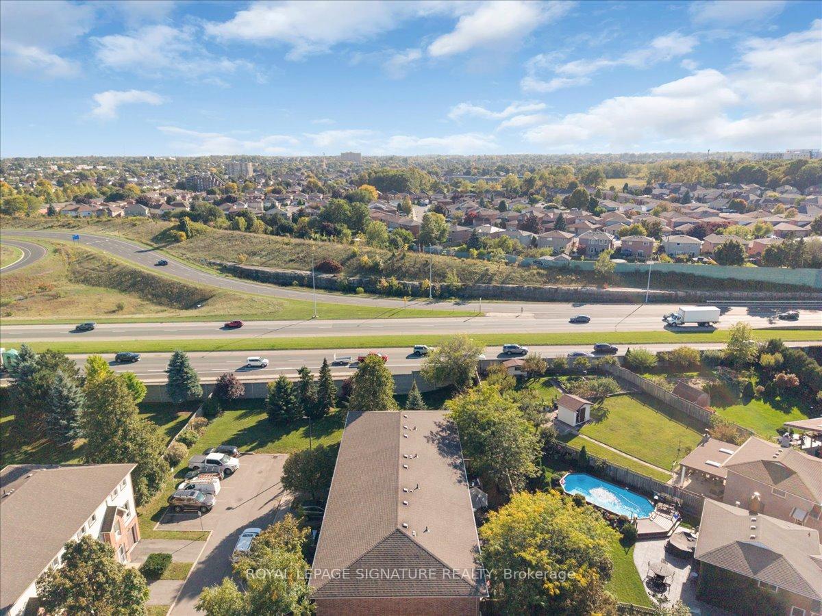 Photo 47 of Unit 11, 384 Limeridge Road E, Hamilton, Bruleville — HOMEH