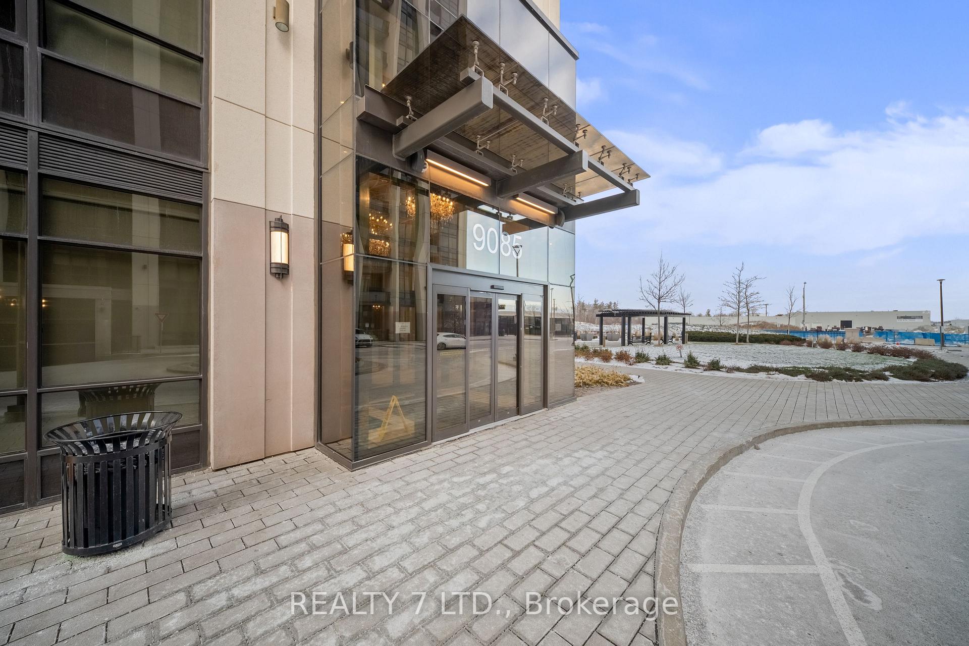 Photo 3 of Unit 619, 9085 Jane Street, Vaughan, Concord — HOMEH
