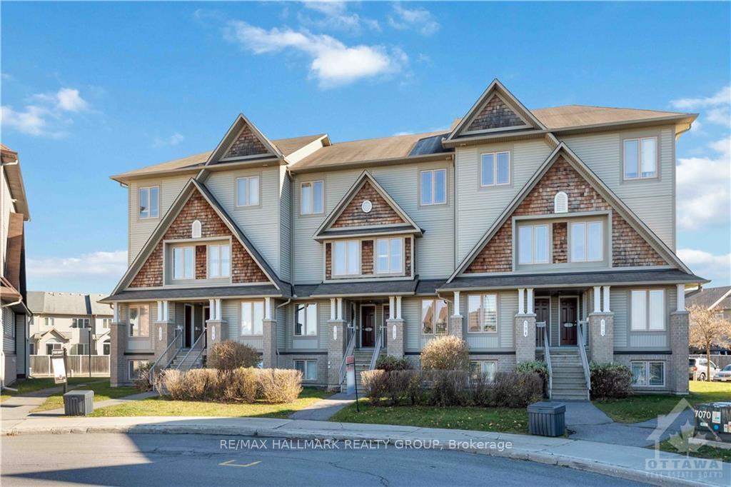 Front of 792 Lakeridge Drive