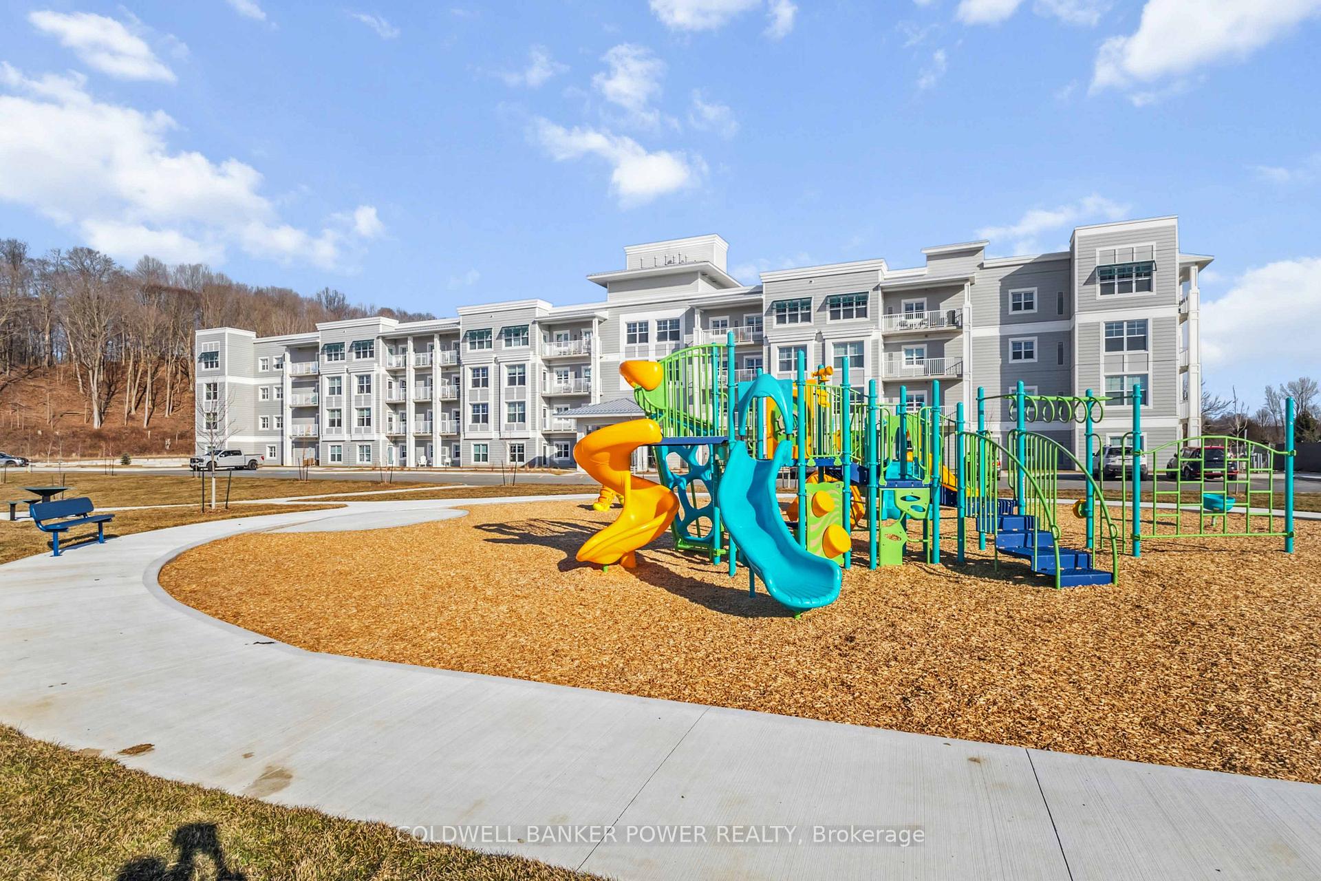 Photo 35 of Unit 305, 100 The Promenade, Central Elgin, Rural Central Elgin — HOMEH