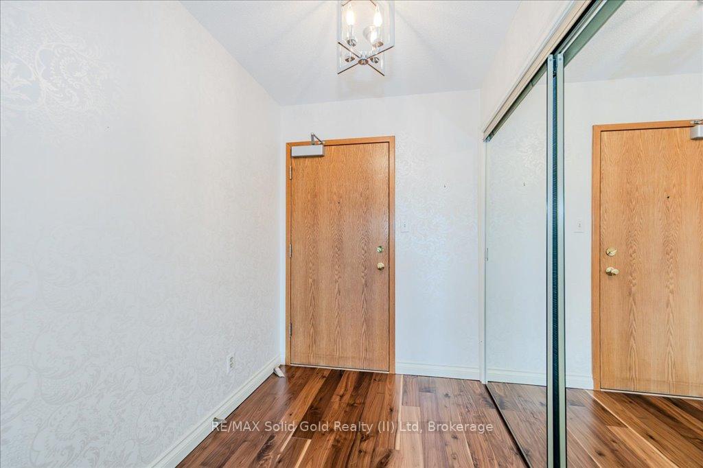 Photo 5 of Unit 403, 2 Lancaster Street E, Kitchener — HOMEH