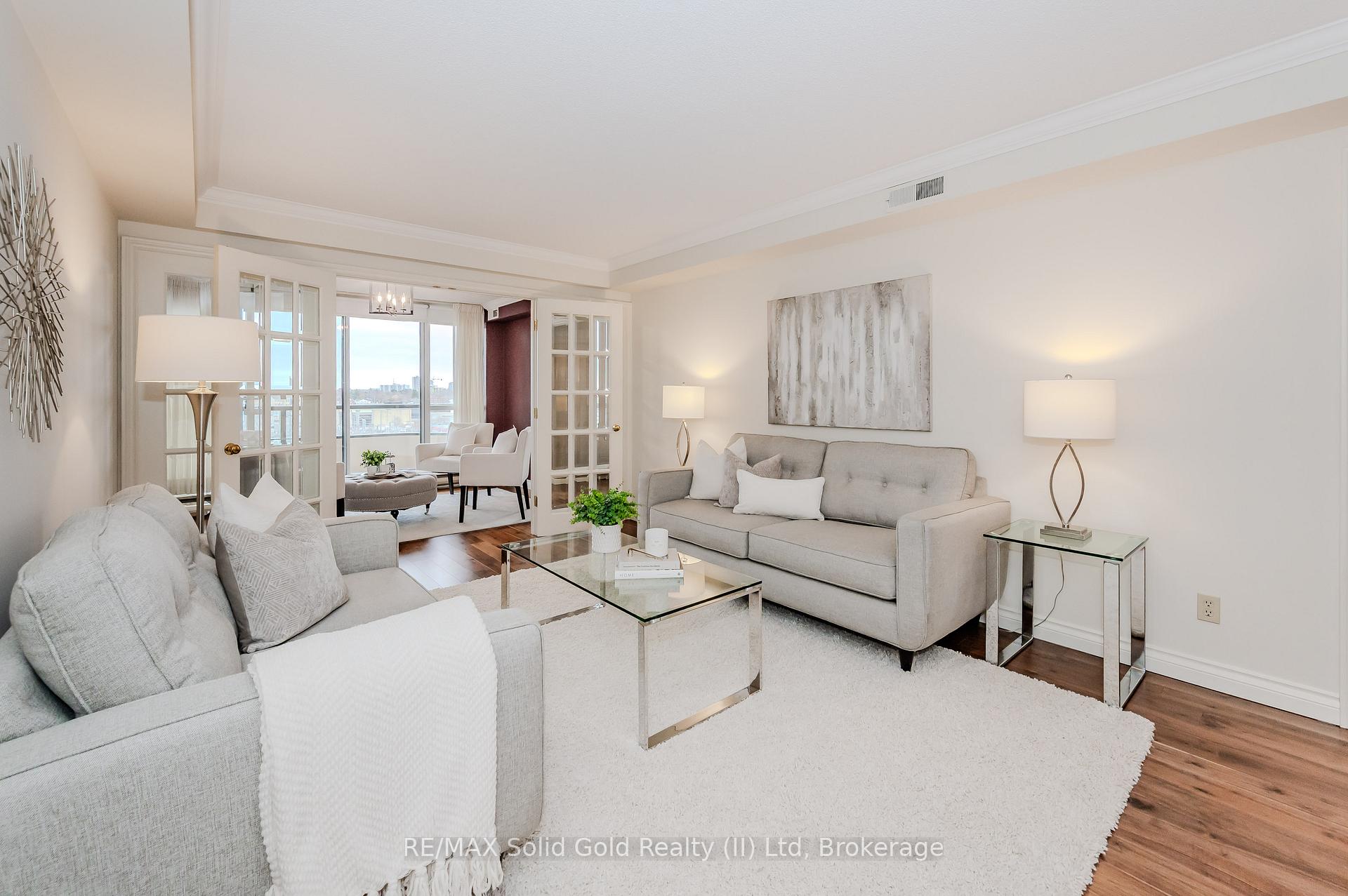 Photo 7 of Unit 403, 2 Lancaster Street E, Kitchener — HOMEH
