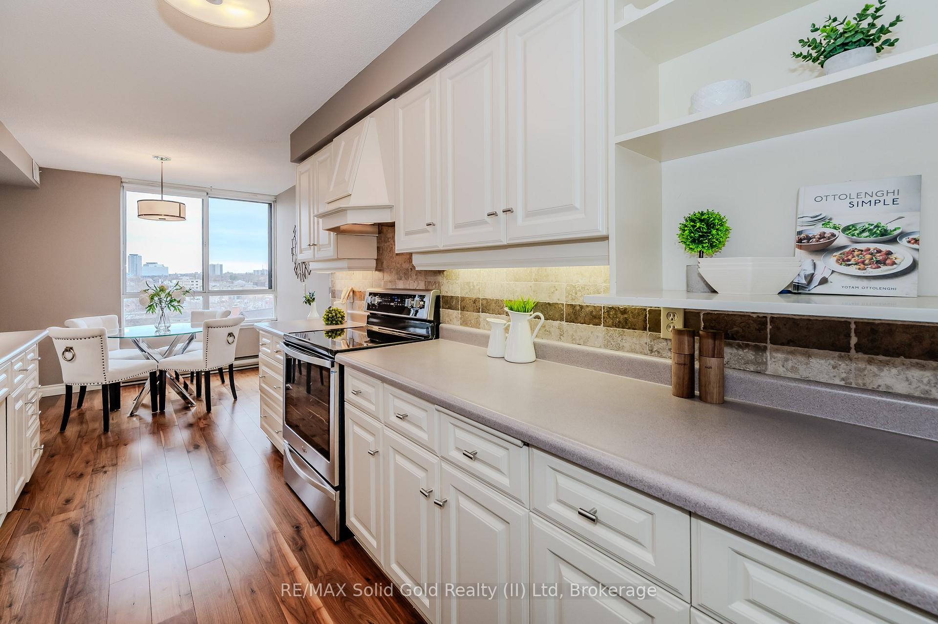 Photo 16 of Unit 403, 2 Lancaster Street E, Kitchener — HOMEH
