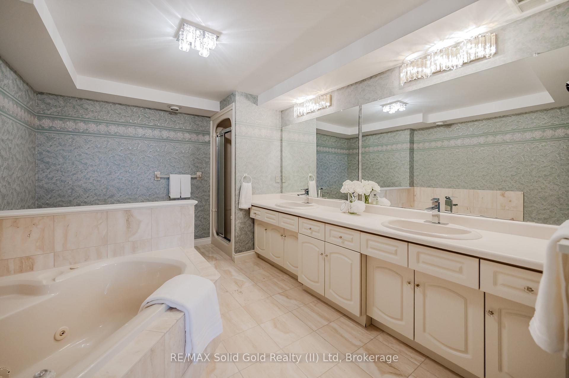 Photo 26 of Unit 403, 2 Lancaster Street E, Kitchener — HOMEH