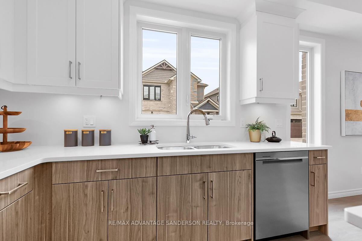 Photo 16 of Unit 123, 93 Stonefield Lane, Middlesex Centre, Ilderton — HOMEH