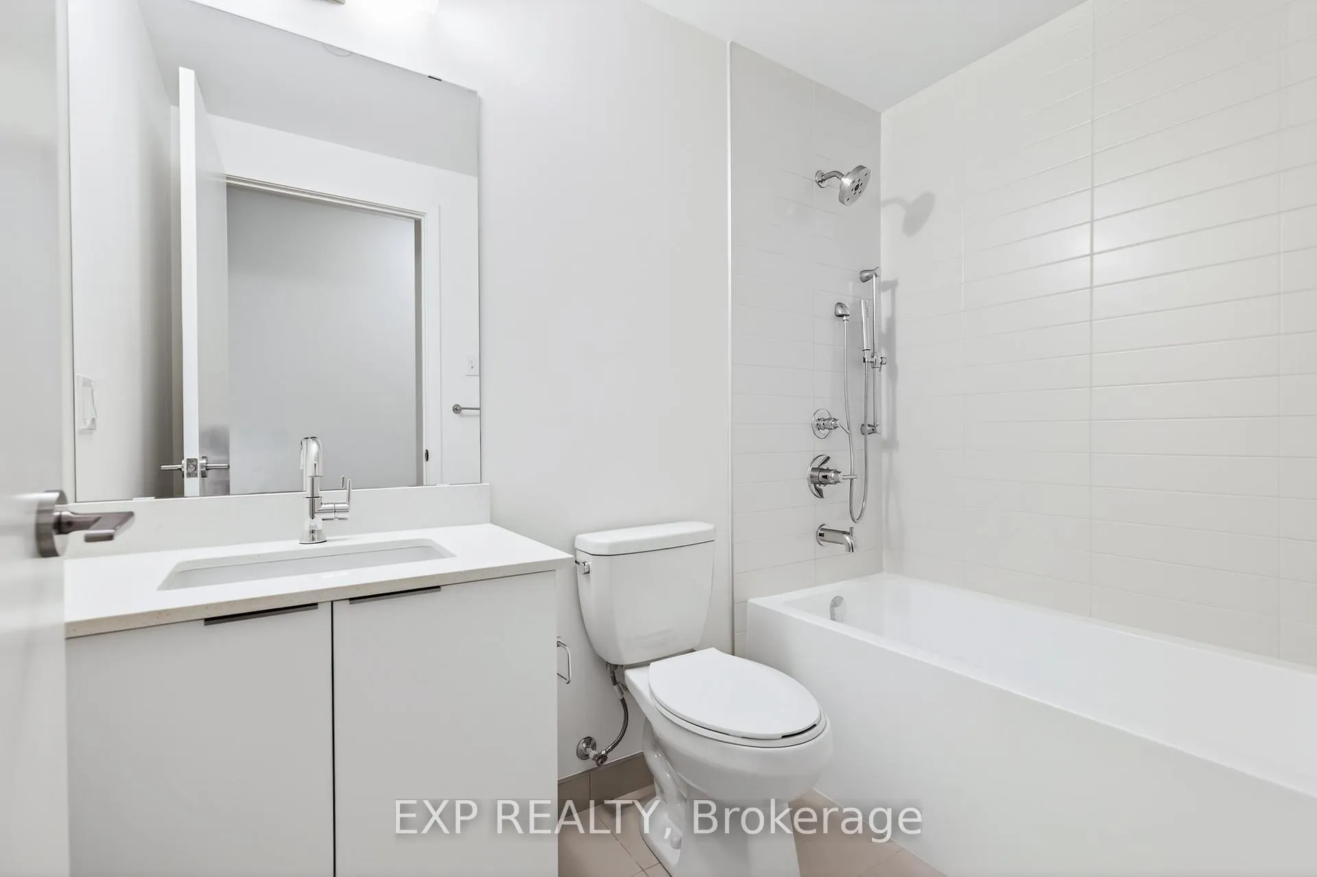 Photo 12 of Unit 407, 3079 Trafalgar Road, Oakville, Joshua Meadows — HOMEH