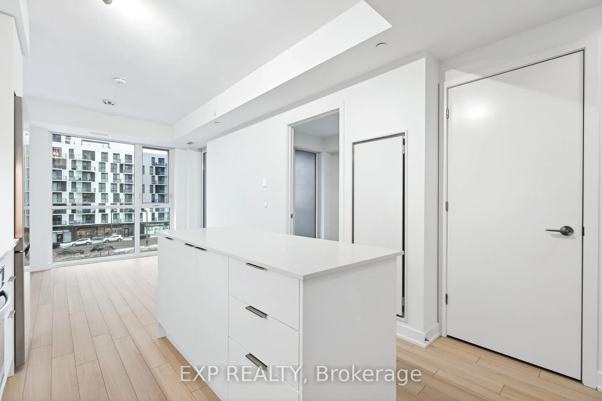 Photo 26 of Unit 407, 3079 Trafalgar Road, Oakville, Joshua Meadows — HOMEH
