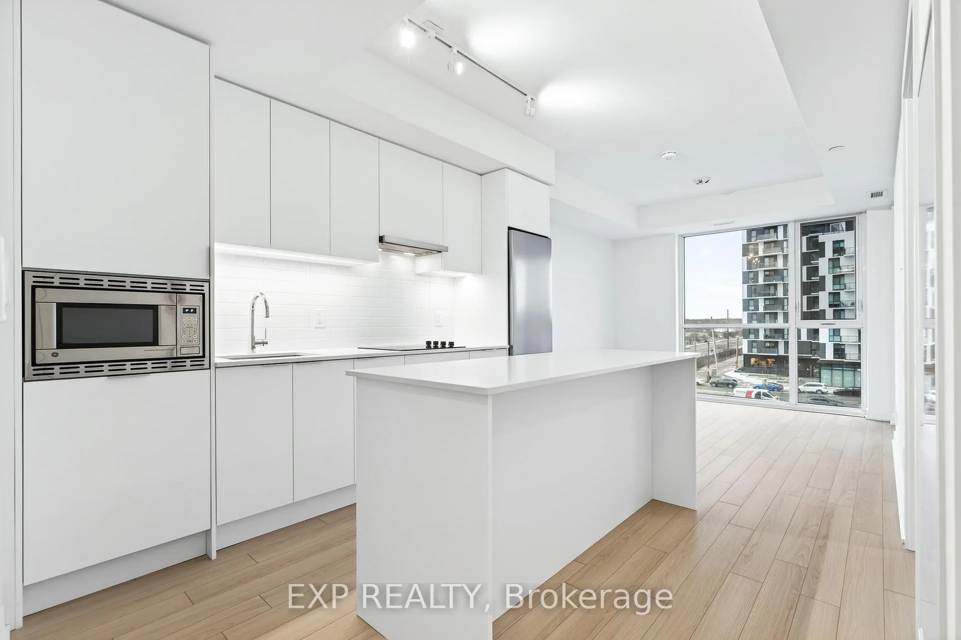 Photo 28 of Unit 407, 3079 Trafalgar Road, Oakville, Joshua Meadows — HOMEH