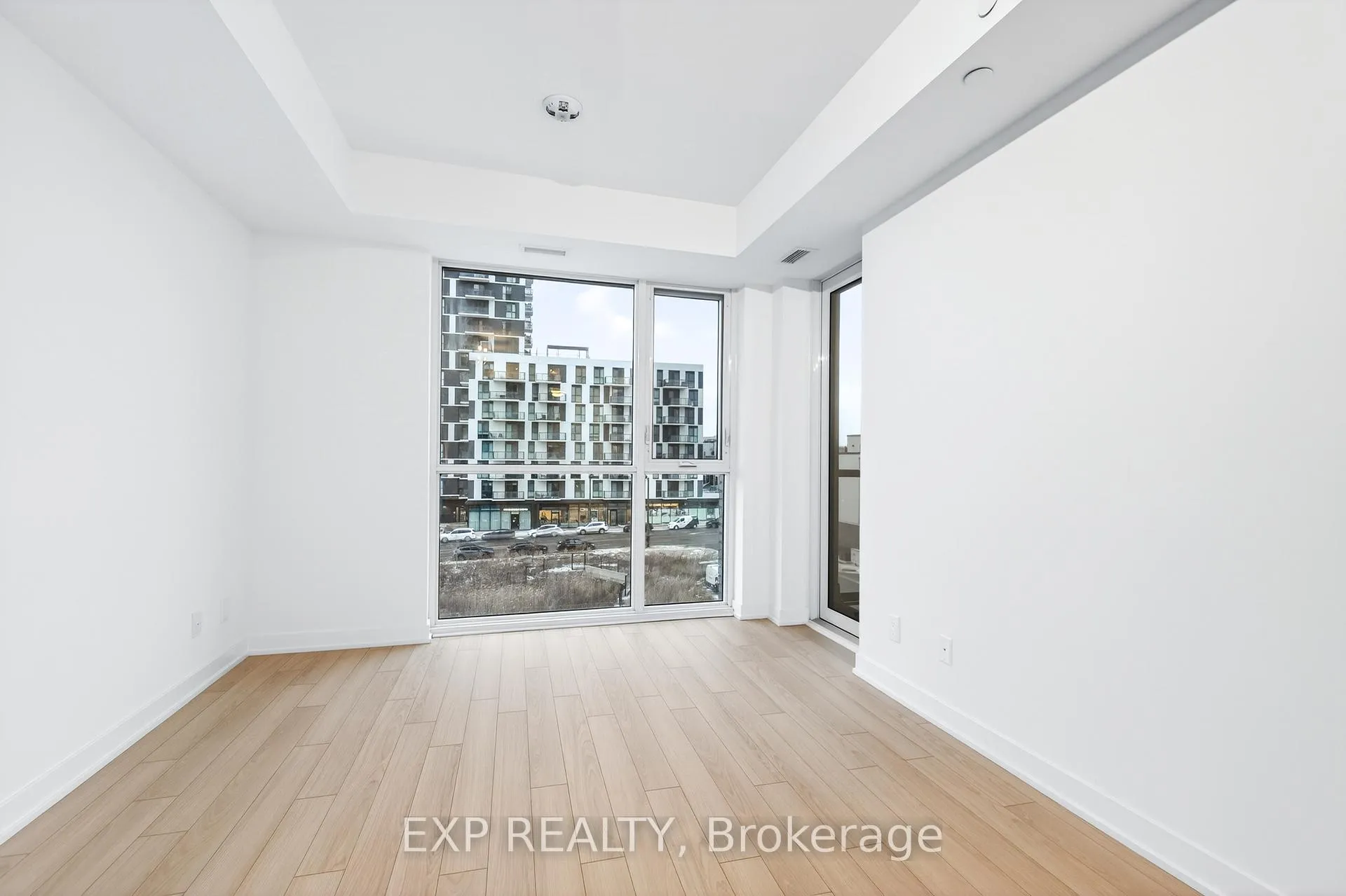 Photo 31 of Unit 407, 3079 Trafalgar Road, Oakville, Joshua Meadows — HOMEH