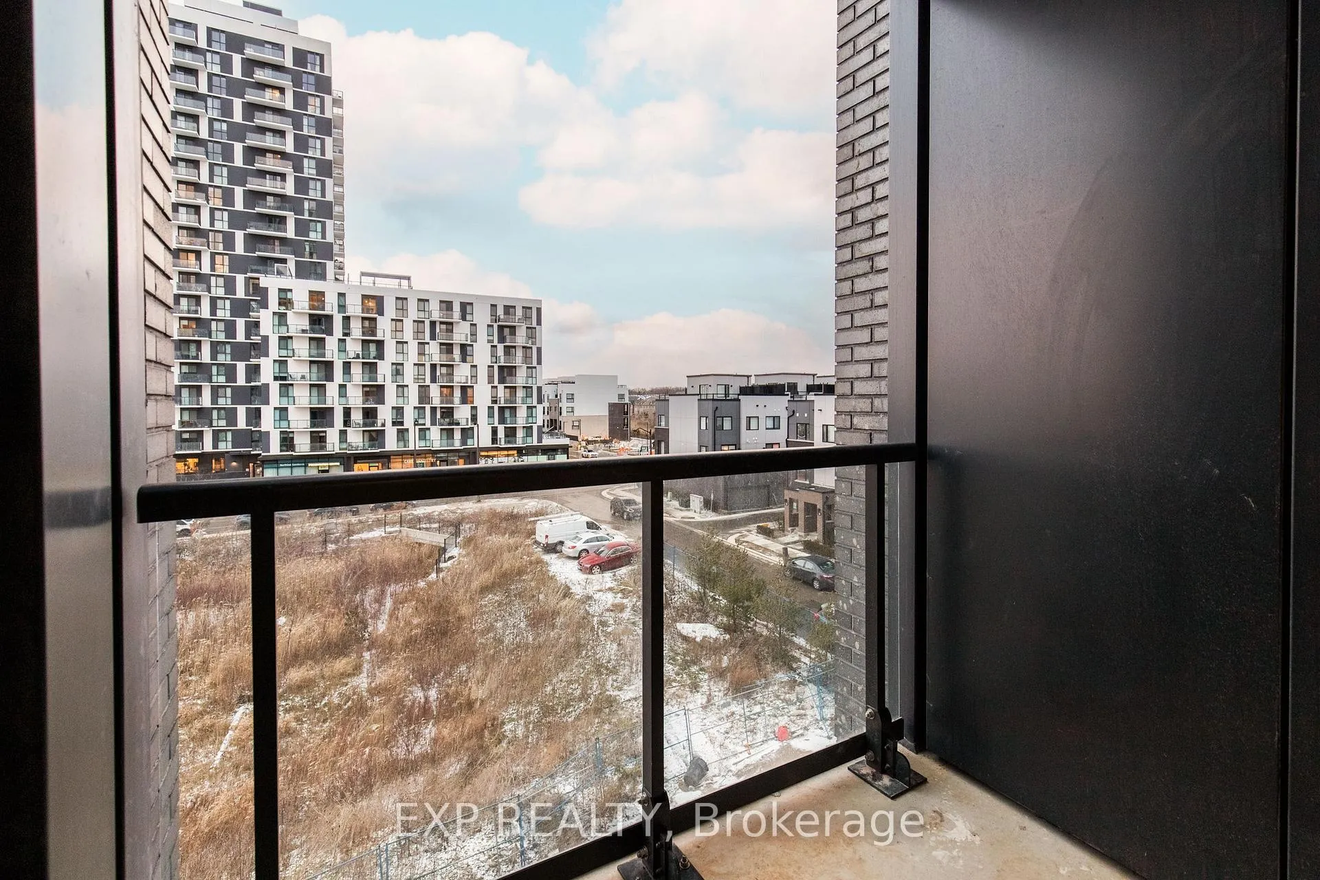 Photo 37 of Unit 407, 3079 Trafalgar Road, Oakville, Joshua Meadows — HOMEH