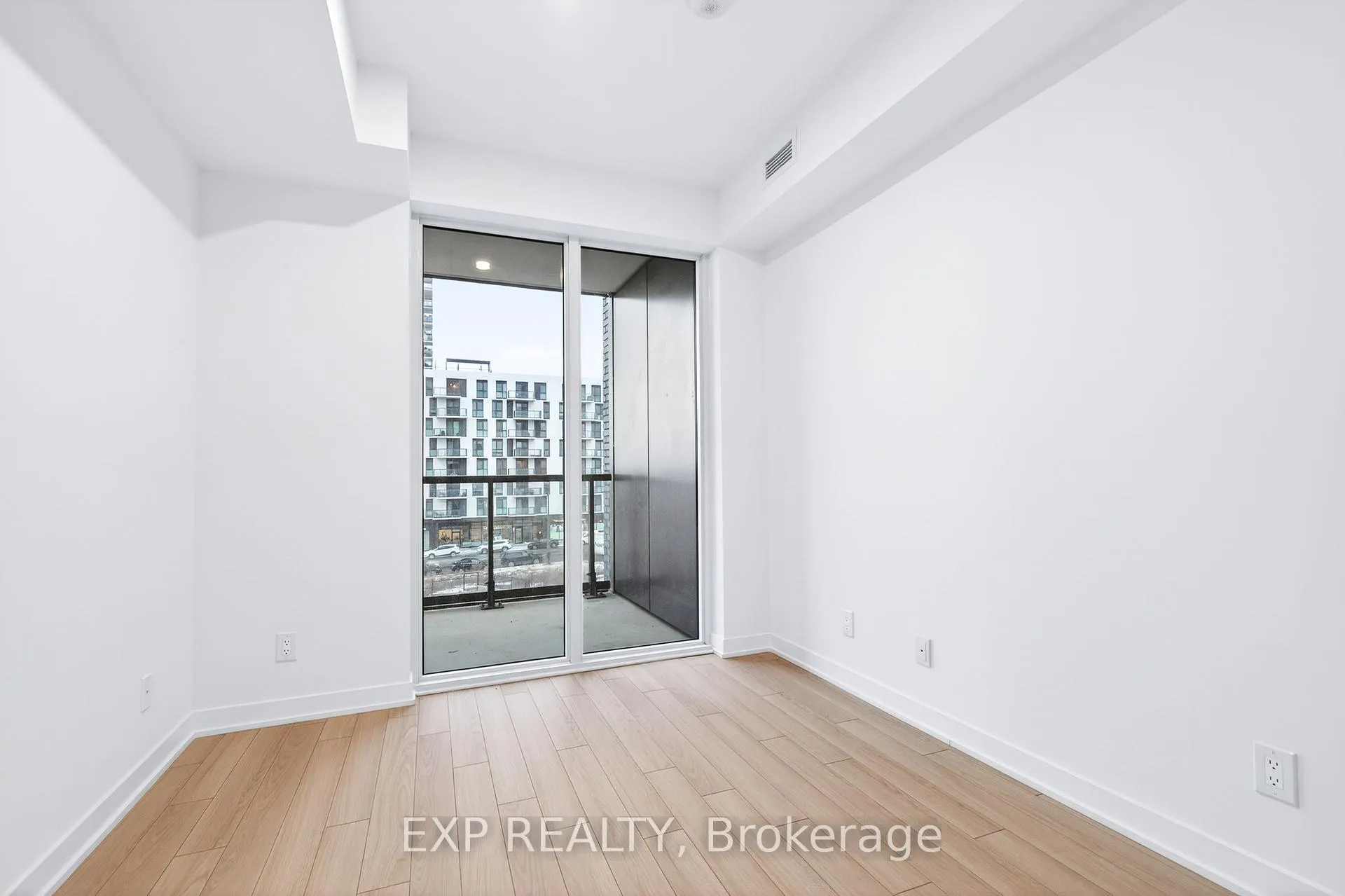 Photo 42 of Unit 407, 3079 Trafalgar Road, Oakville, Joshua Meadows — HOMEH