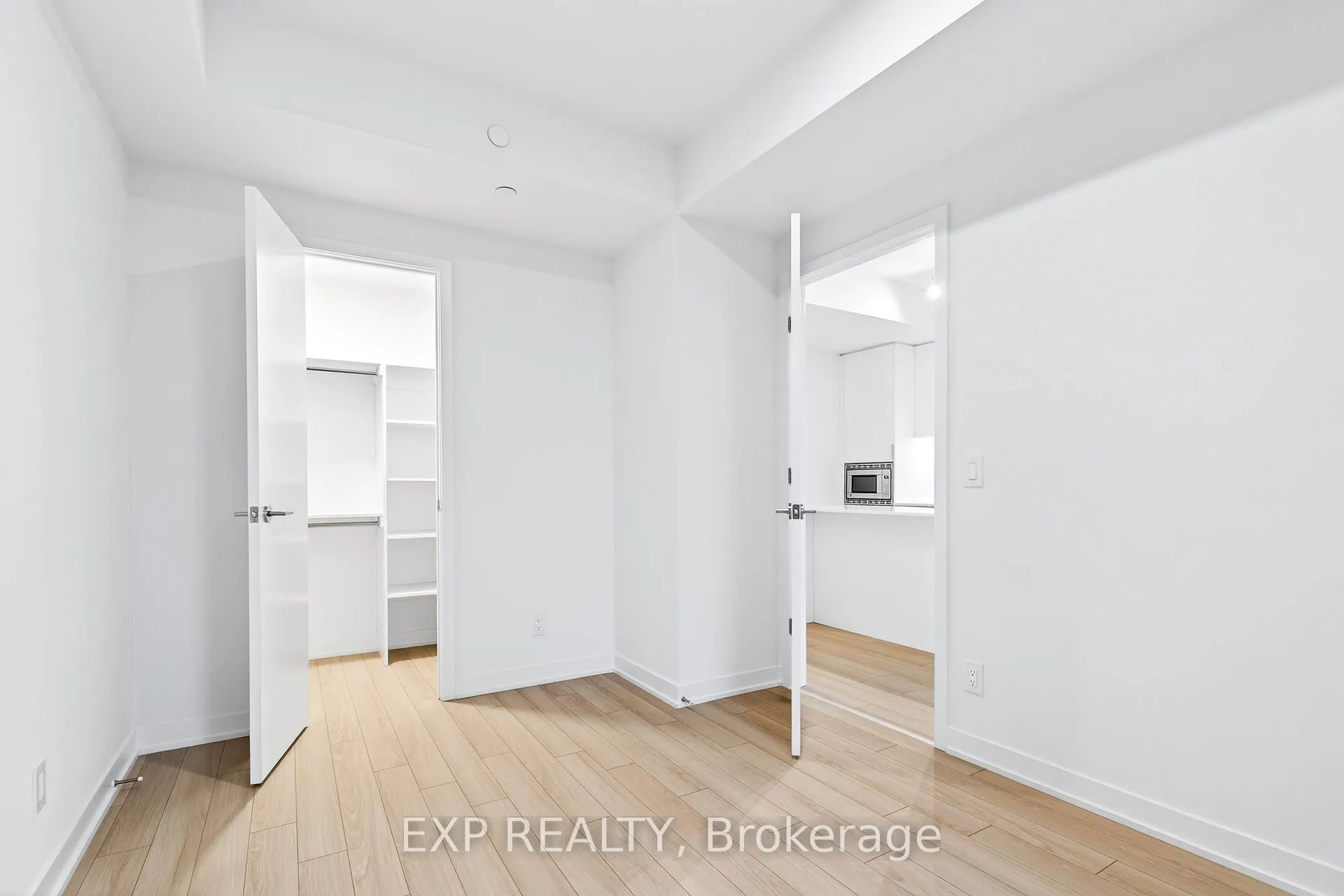 Photo 44 of Unit 407, 3079 Trafalgar Road, Oakville, Joshua Meadows — HOMEH