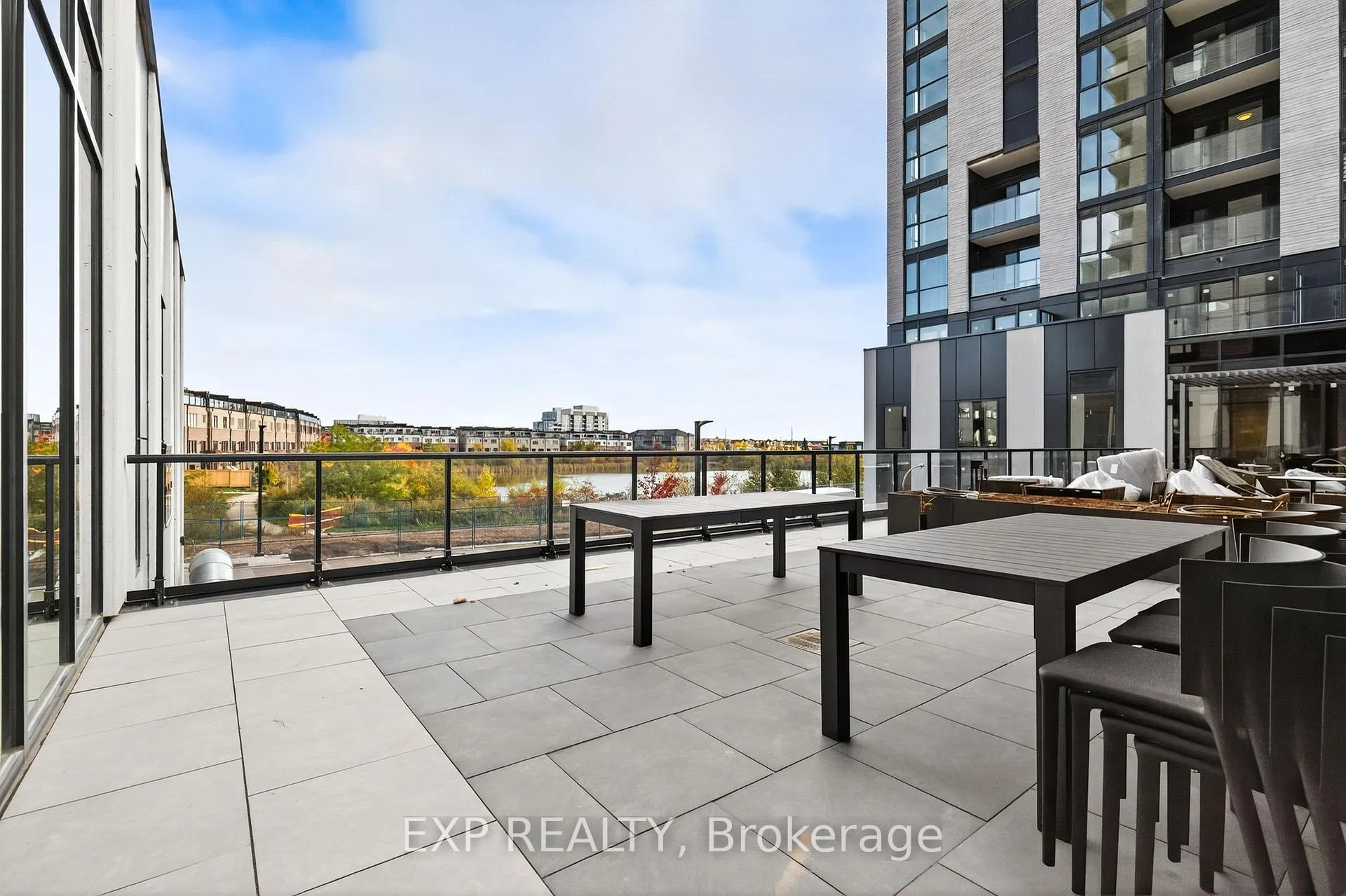 Photo 49 of Unit 407, 3079 Trafalgar Road, Oakville, Joshua Meadows — HOMEH